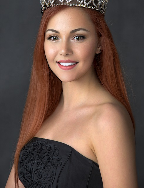 拥有至少一 拥有至少一